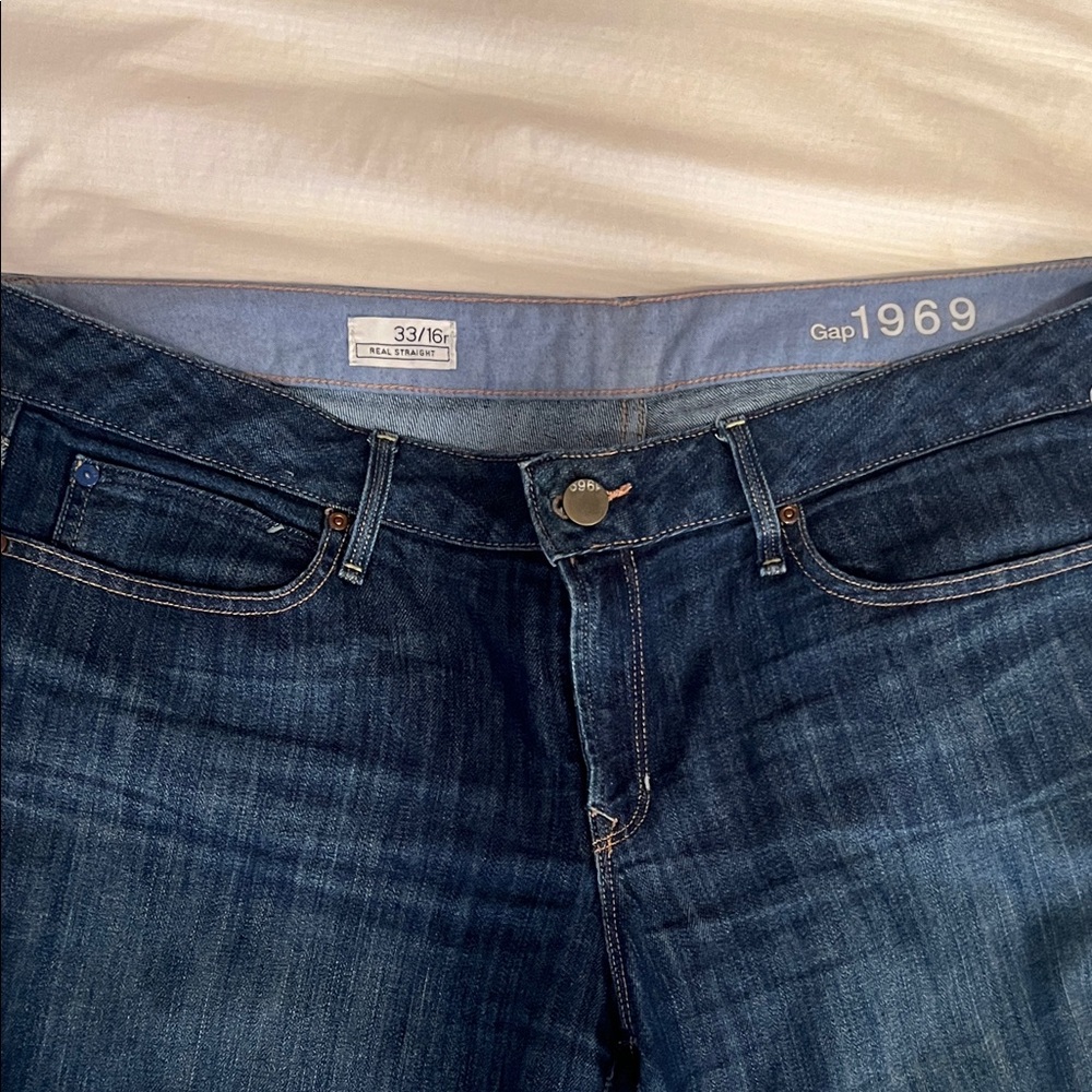 GAP Women's Dark Blue Straight Leg Jeans